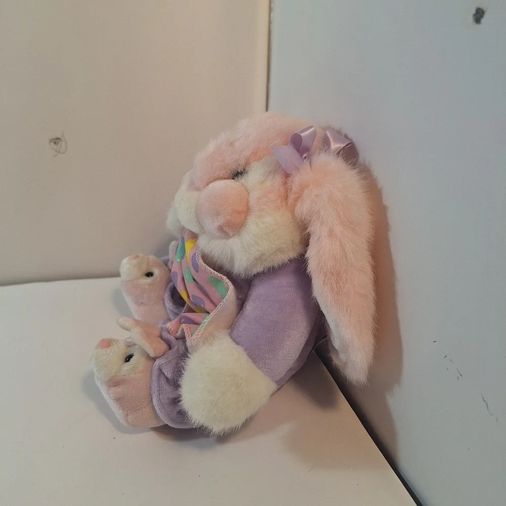 Commonwealth pink plush bunny rabbit slippers purple pjs‎ jellybean blanket